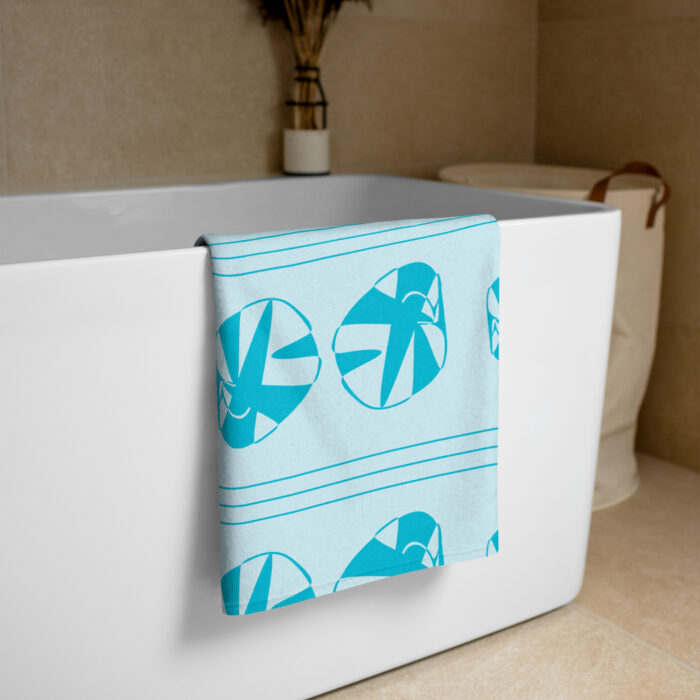 Towel - Image 4
