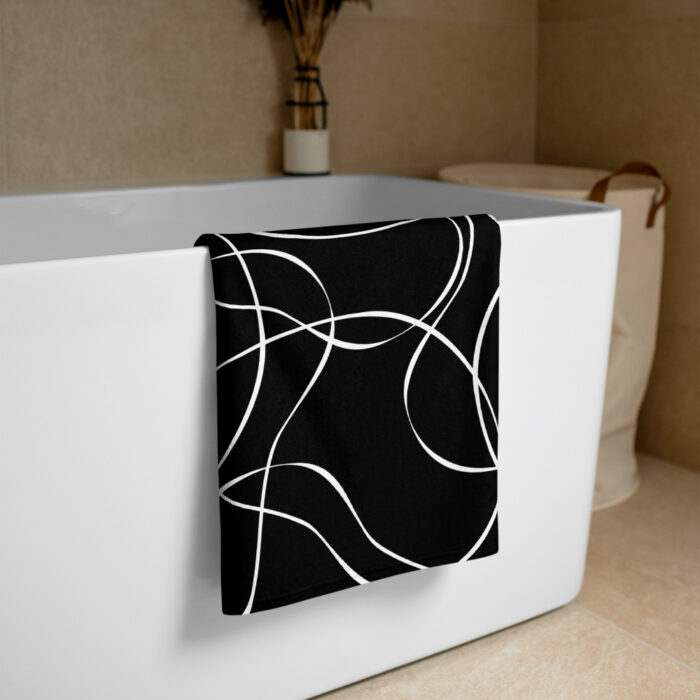 Towel - Free Flow - Black